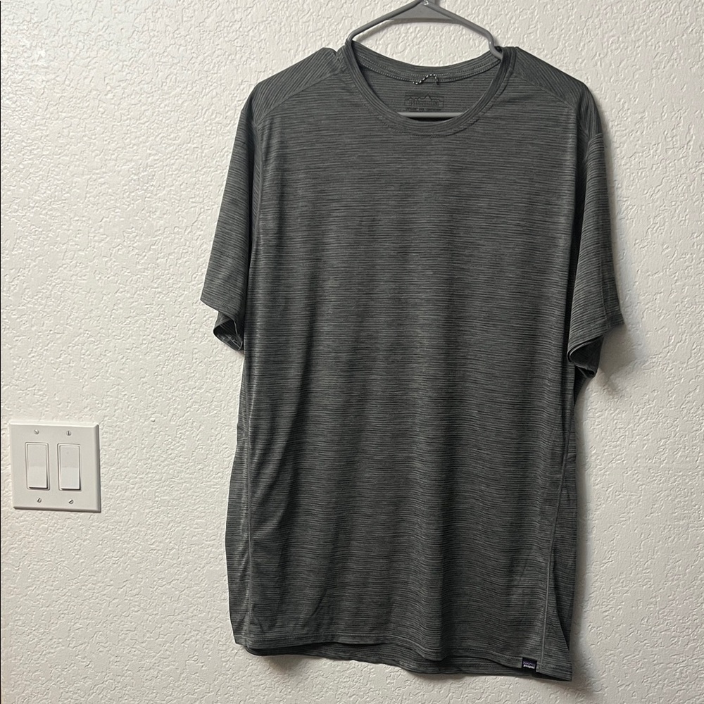 Patagonia Men's Dark Gray Short Sleeve Tee